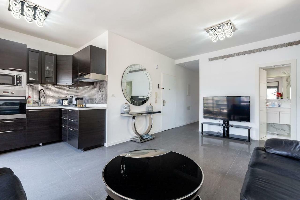 Apartamento de 75 m² en Área de la Playa, con 2 habitación Tel Aviv Exterior foto